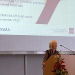 The Minister of Science for the state of Rhineland-Palatinate, Doris Ahnen, recognized the success of PRISMA in the German Excellence Initiative: