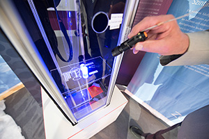 Station 4b | Wellenschiebende Röhre und Szintillatoren (Foto: Peter Pullkowski)